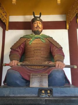 西汉开国功臣灌婴简介：吕后死后，与周勃等拥立文帝