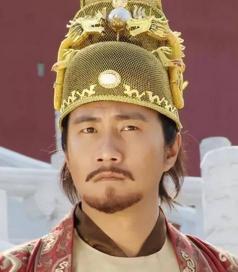 帝王心术的镜像:朱元璋与康熙的储君信任差异解析