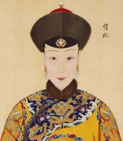 入宫八年默默无闻，惇妃的争宠逆袭之路