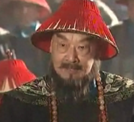 康熙晚年为鳌拜平反：权臣与忠臣的复杂历史镜像