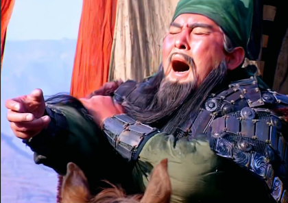 败走荆州:关羽的困局与绕圈之谜