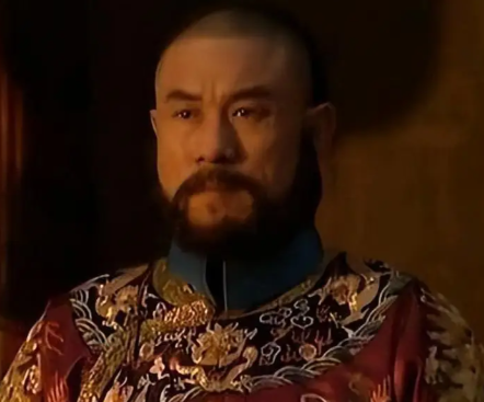 雍正双臂的迥异终章:李卫与年羹尧的权力沉浮启示录