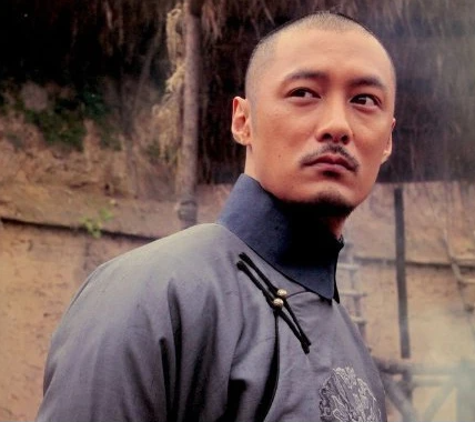 耿氏兄弟：忠奸分野下的命运交响