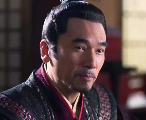 赢驷与芈月：战国风云中的权力与情感交织