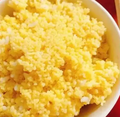 粟饭藿羹:解码秦朝百姓的主食密码