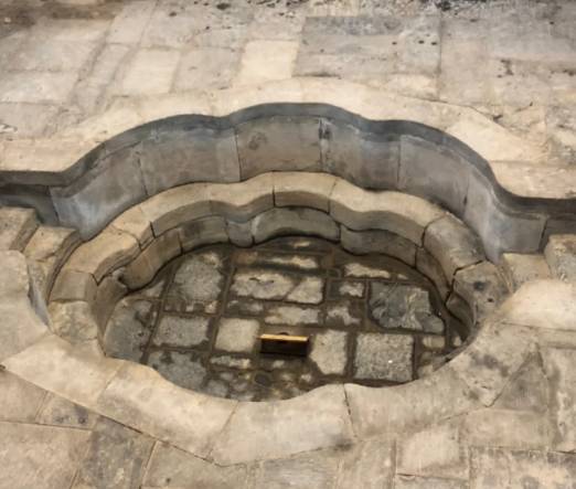 华清池:千年温泉映古今,一池碧水载传奇