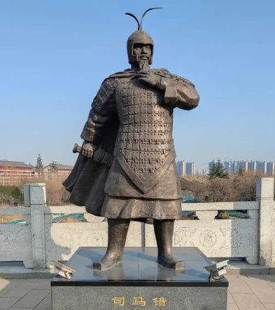 司马迁与司马错:跨越时空的血脉纽带