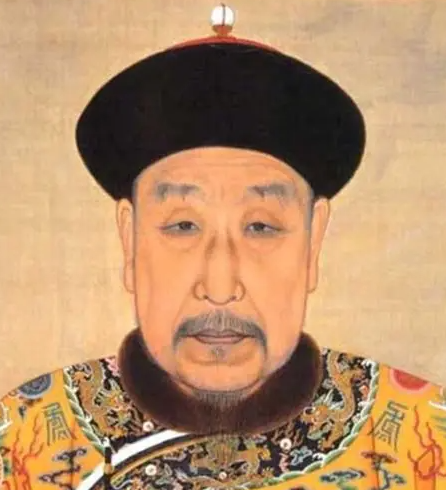 乾隆“十全武功”耀盛世，暗涌危机藏深澜